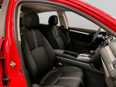 Used 2018 Honda Civic EX image 7
