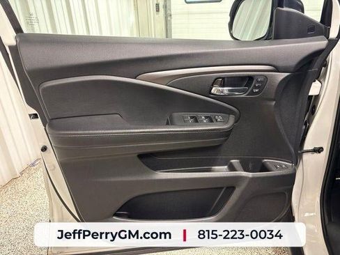 Used 2020 Honda Pilot EX-L image 12