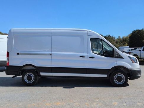 New 2026 Ford Transit 250 148 Medium Roof image 3