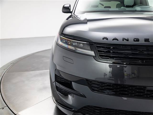New 2027 Land Rover Range Rover Sport Battersea AWD/4WD image 10