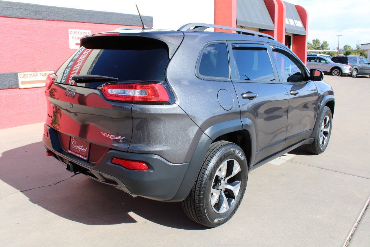 Used 2015 Jeep Cherokee Trailhawk w/ Comfort/Convenience Group AWD/4WD image 8