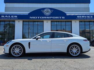 Used 2018 Porsche Panamera RWD video 1
