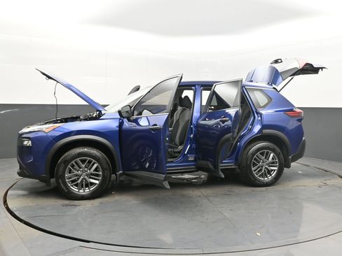 Used 2021 Nissan Rogue S image 41