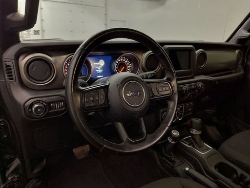 Used 2020 Jeep Wrangler Unlimited Sport S AWD/4WD image 4