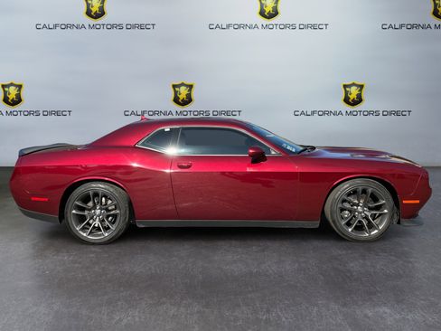 Used 2020 Dodge Challenger R/T Scat Pack image 6