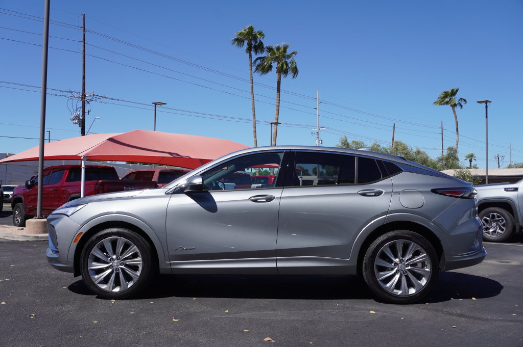 Certified 2024 Buick Envista Preferred FWD image 2