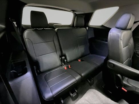 Used 2019 Chevrolet Traverse RS image 26