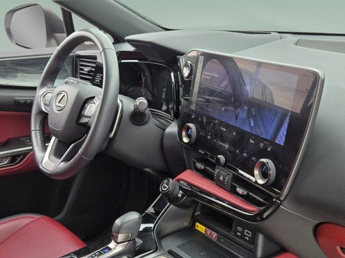 Used 2024 Lexus NX 350 AWD image 19