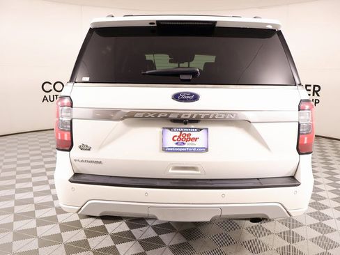 Used 2021 Ford Expedition Platinum AWD/4WD image 24