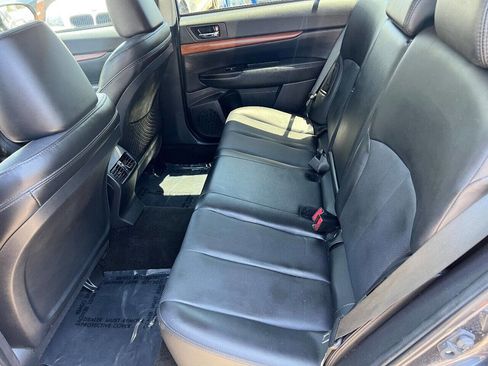 Used 2013 Subaru Outback 2.5i Limited image 13