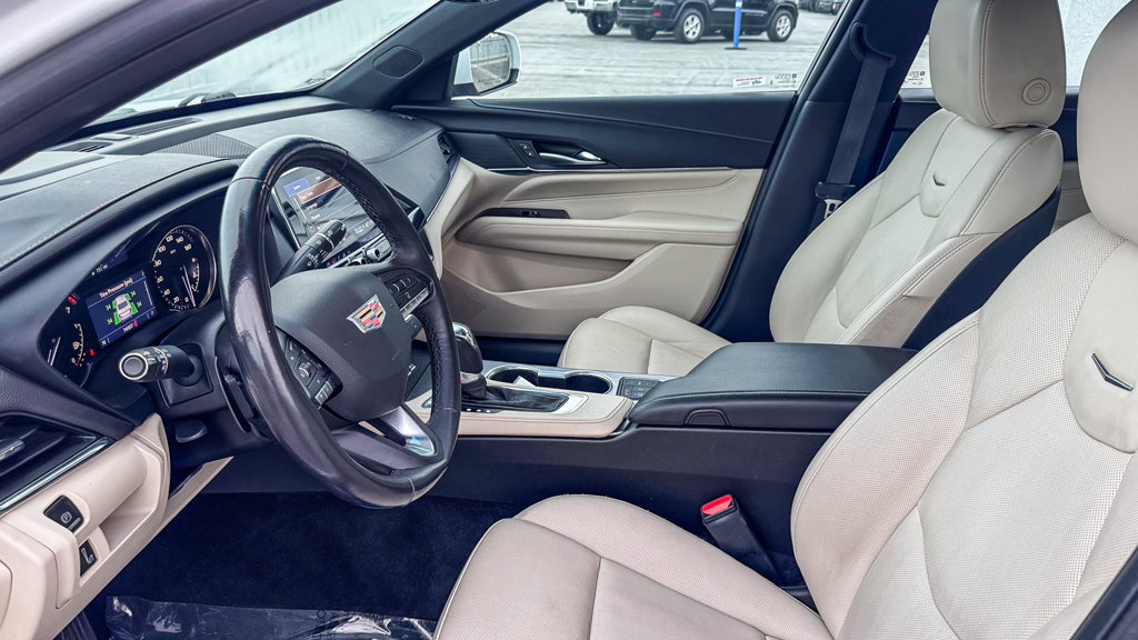 Used 2023 Cadillac CT4 Premium Luxury w/ Climate Package AWD/4WD image 18