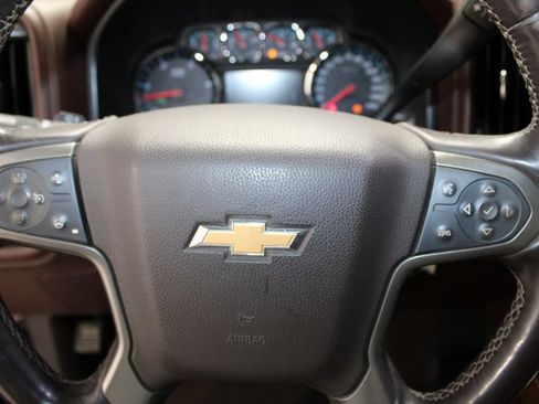 Used 2019 Chevrolet Silverado 2500 High Country w/ Duramax Plus Package AWD/4WD image 18