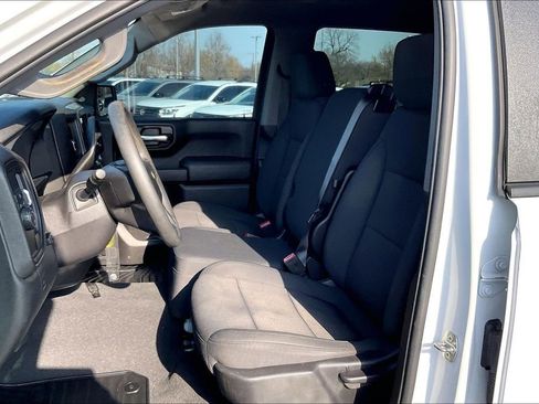 Used 2022 Chevrolet Silverado 1500 Custom image 34