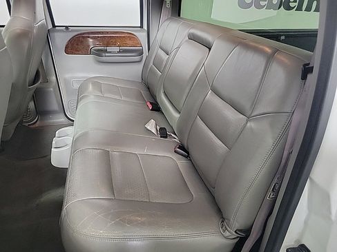 Used 2001 Ford F350 XL image 14