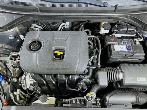 Used 2019 Hyundai Elantra SE w/ Cargo Package image 9