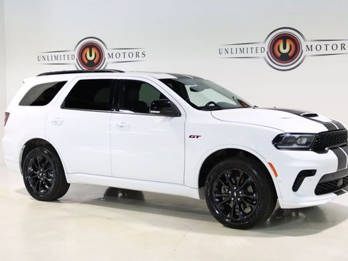 Used 2025 Dodge Durango GT AWD/4WD image 6