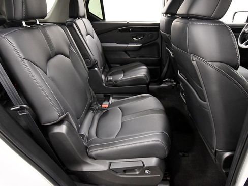 Certified 2023 Honda Pilot EX-L image 18