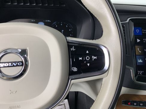 Used 2021 Volvo XC90 T5 Momentum w/ Protection Package FWD image 21