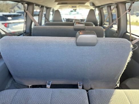 Used 2024 Chevrolet Express 3500 LT w/ LT Preferred Equipment Group image 15