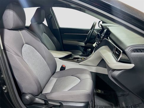 Used 2023 Toyota Camry LE image 23