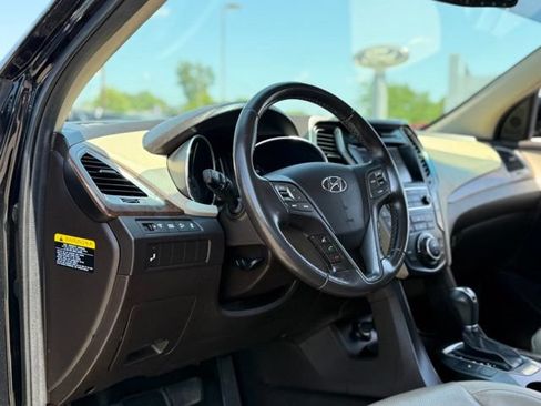 Used 2018 Hyundai Santa Fe Sport 2.0T FWD image 7