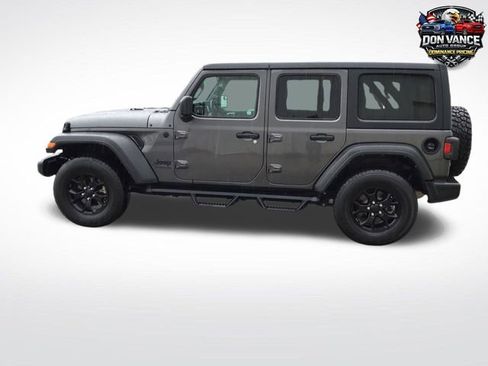Used 2021 Jeep Wrangler Unlimited Sport AWD/4WD image 2