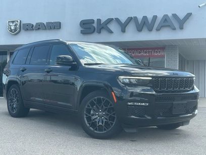 Used 2025 Jeep Grand Cherokee L Summit w/ Obsidian Package