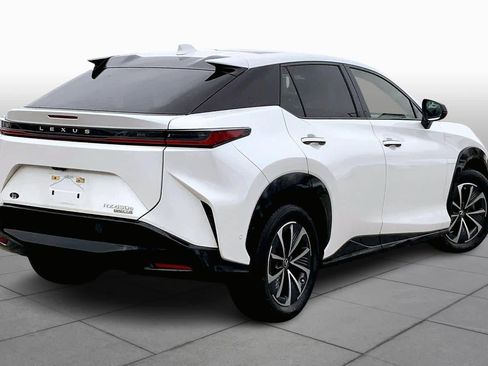 Certified 2023 Lexus RZ 450e Premium w/ Technology Package image 13