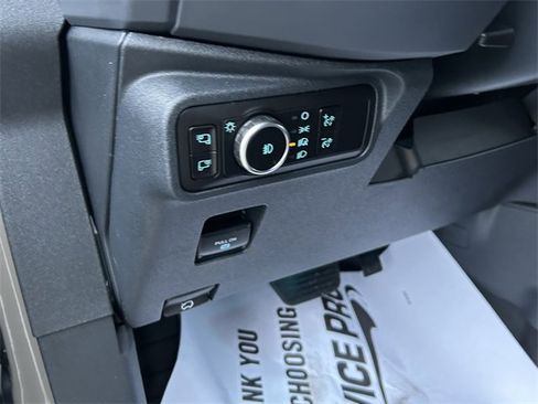 New 2025 Ford Bronco Badlands image 10