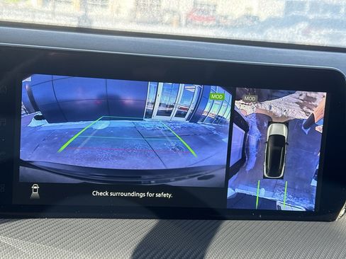 New 2026 Nissan Kicks SR image 18