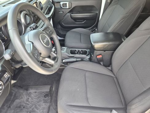 Used 2023 Jeep Wrangler Unlimited Sport AWD/4WD image 16