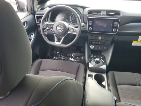 Used 2025 Nissan Leaf SV Plus FWD image 10