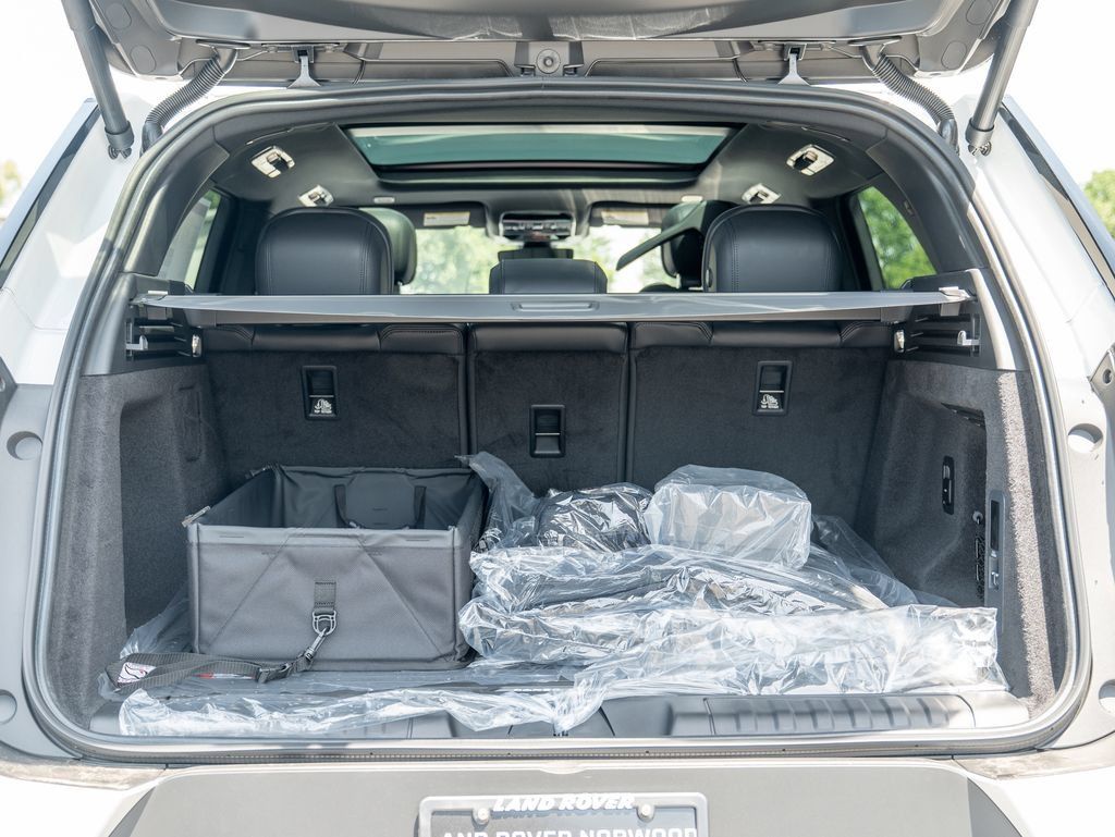 New 2026 Land Rover Range Rover Sport SE AWD/4WD image 25