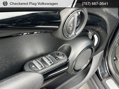 Used 2019 MINI Cooper S w/ Signature Upholstery Package image 15