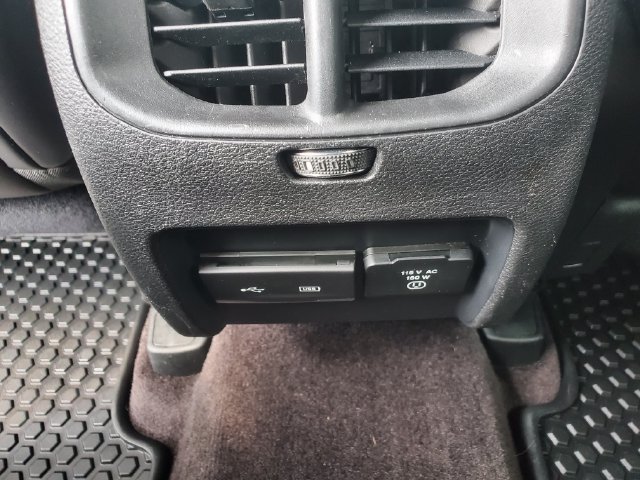 Used 2019 Jeep Cherokee Trailhawk AWD/4WD image 12