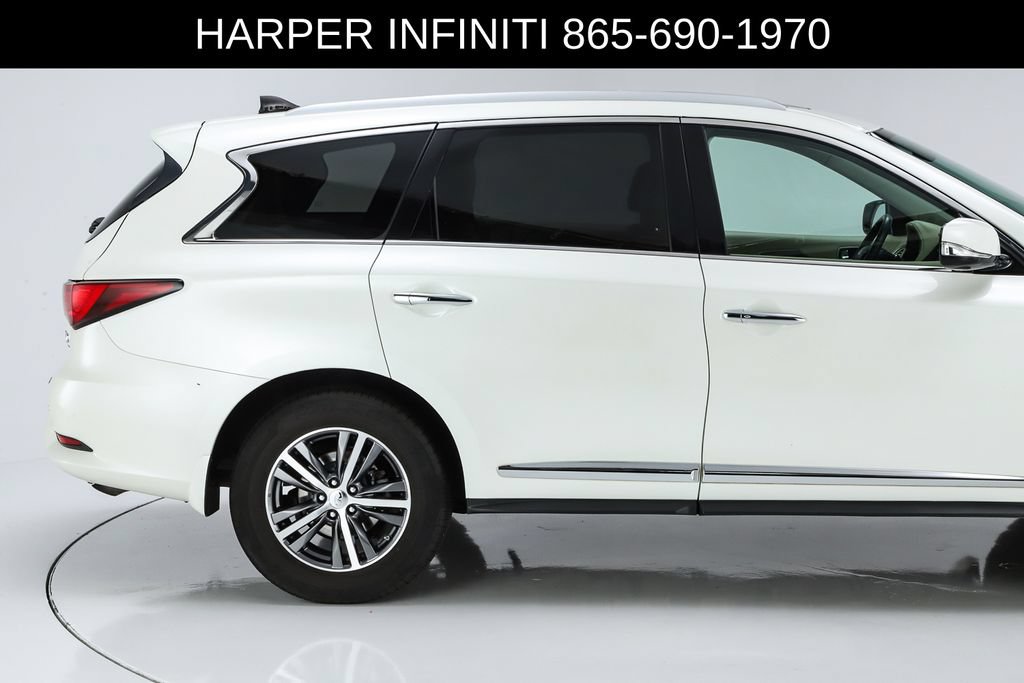 Used 2017 INFINITI QX60 Luxe w/ Premium Plus Package AWD/4WD image 12