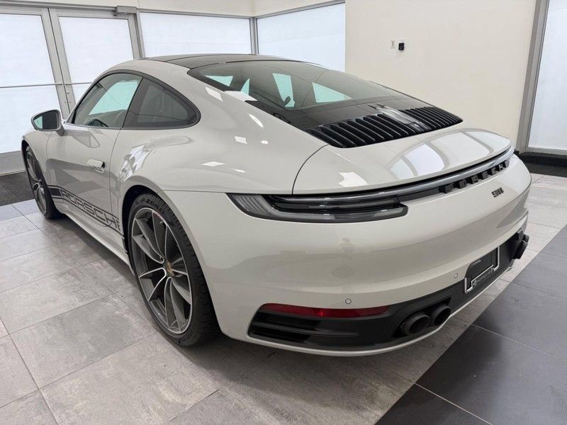 Used 2024 Porsche 911 Carrera w/ Premium Package RWD image 3