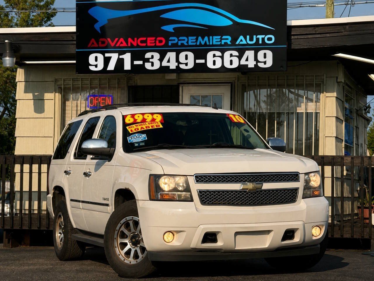 Used 2010 Chevrolet Tahoe LTZ AWD/4WD image 1