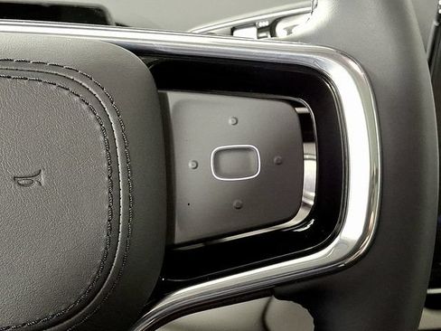 Used 2026 Lincoln Nautilus Reserve AWD/4WD image 19