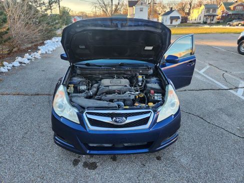 Used 2011 Subaru Legacy 2.5i Premium image 36