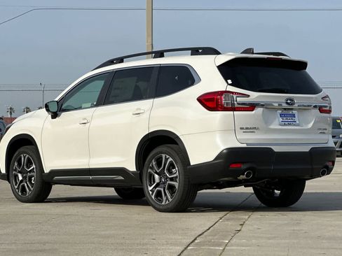 New 2026 Subaru Ascent Limited image 4
