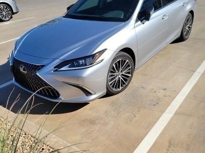 Certified 2023 Lexus ES 300h w/ Premium Package