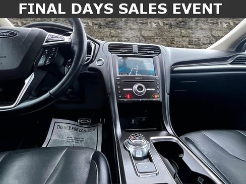 Used 2018 Ford Fusion Titanium image 7