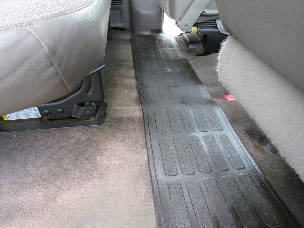 Used 2014 Chevrolet Express 2500 LT w/ LT Preferred Equipment Group RWD image 28