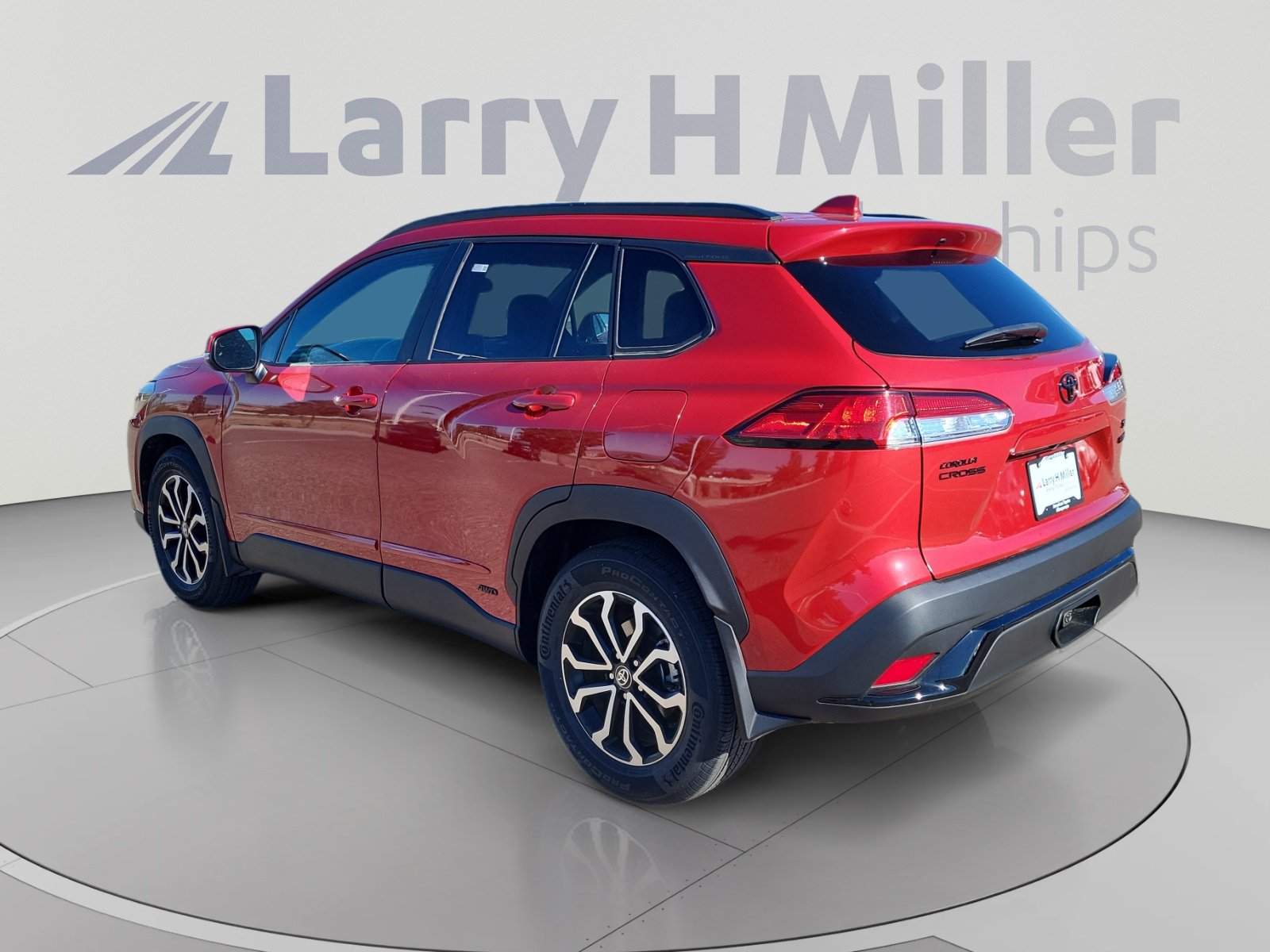 Used 2024 Toyota Corolla Cross AWD Hybrid image 3