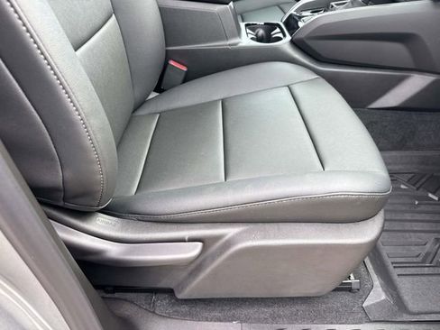 New 2026 Chevrolet Colorado LT w/ LT Convenience Package RWD image 16