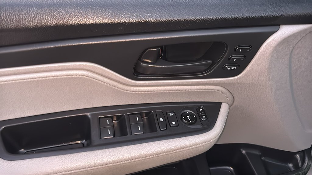 Used 2019 Honda Odyssey EX-L image 12