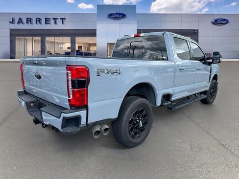 Used 2025 Ford F350 Lariat w/ Lariat Ultimate Package AWD/4WD image 4