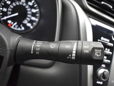 Used 2023 Nissan Murano SV FWD image 26