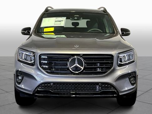 New 2026 Mercedes-Benz GLB 250 4MATIC image 2